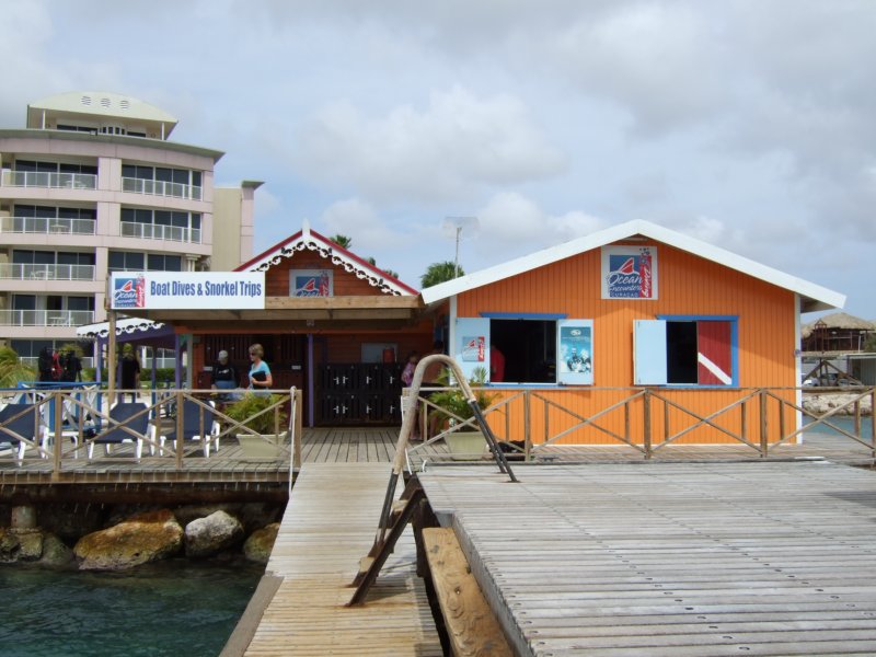 dock2.jpg