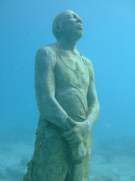 Statue statue.jpg